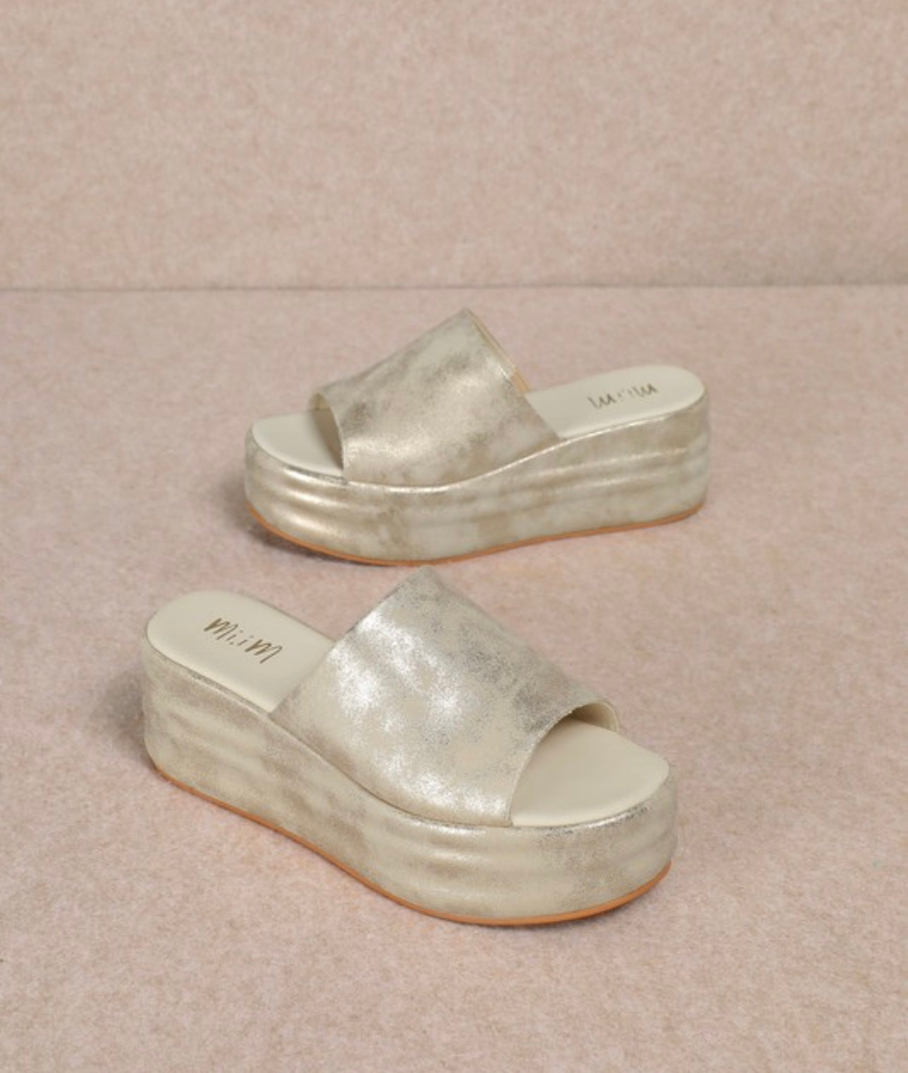 Platform Slides in Gold