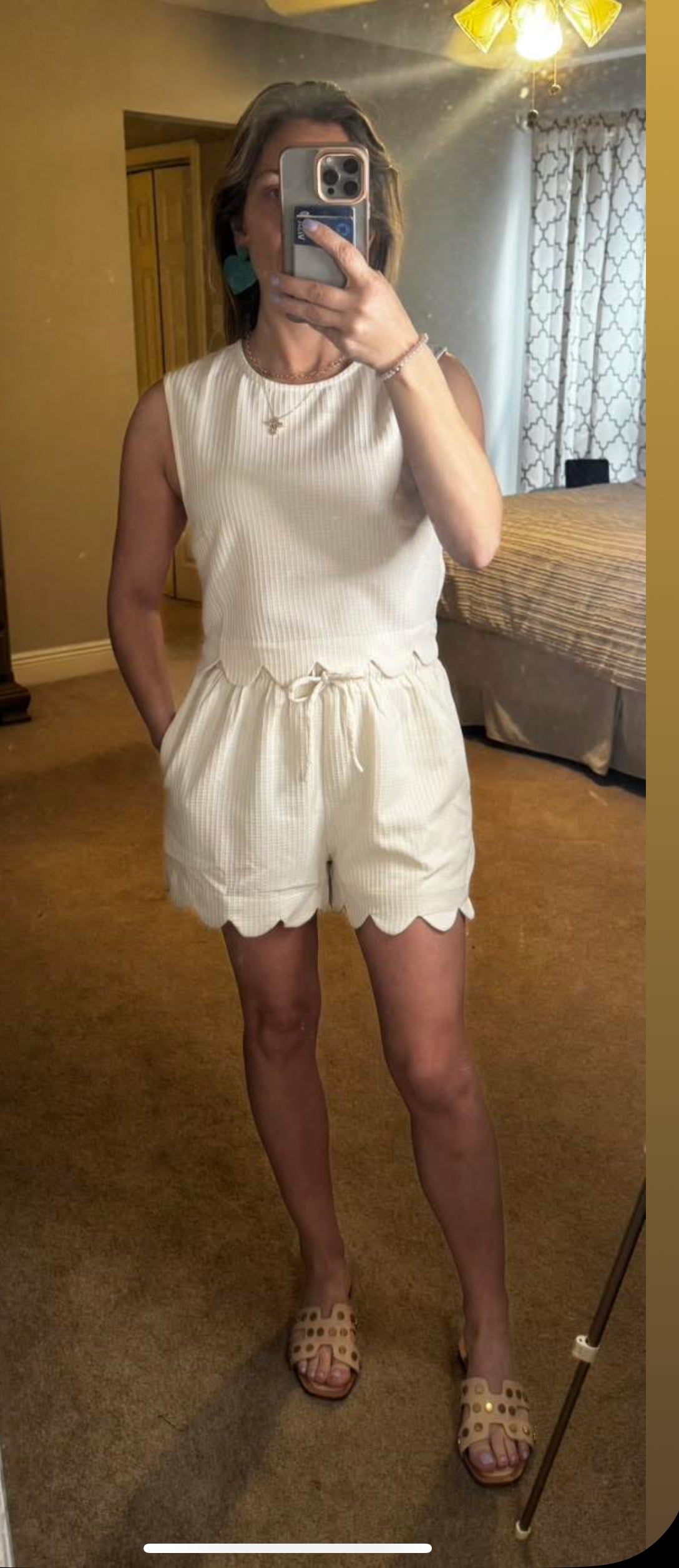 Ivory Scalloped Set