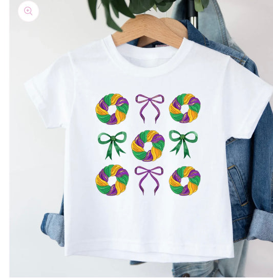 King Cake Bow Tee