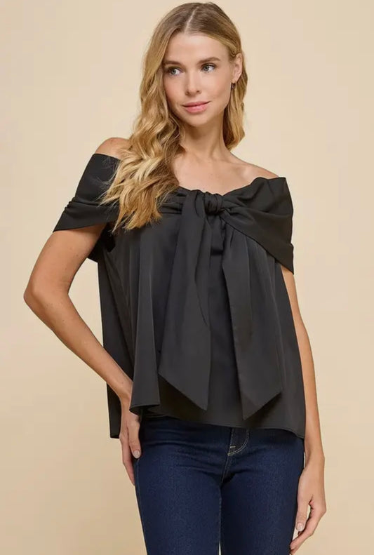 Bow Accented Top in Black