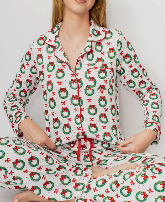 Royal Standard Wreath pajamas